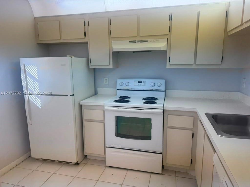 10381 NW 8th St # 102, Pembroke Pines FL 33026 photo 4