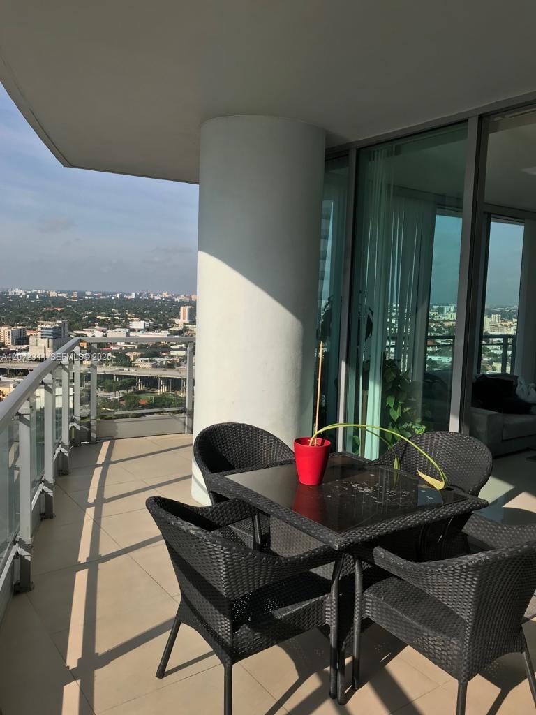 90 SW 3rd St # 2911, Miami FL 33130 photo 4