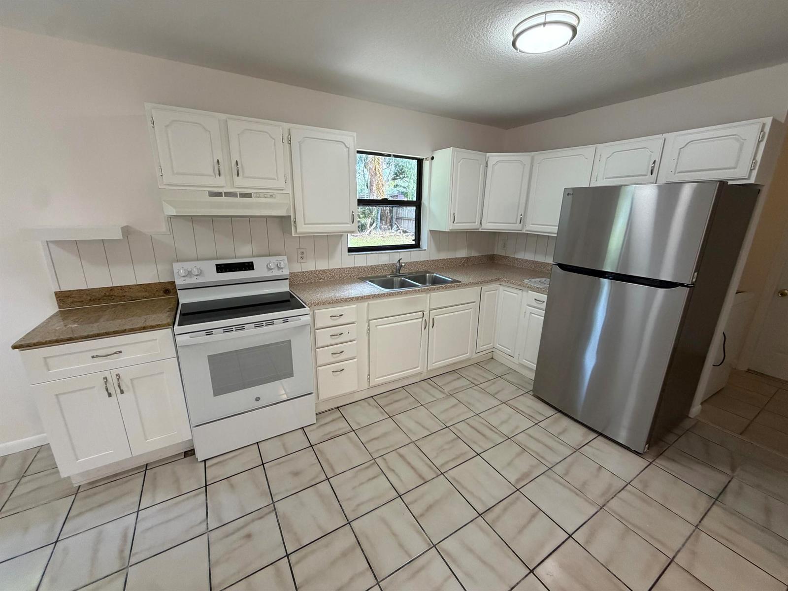 17359 SAPP Place, Jupiter FL 33458 photo 2