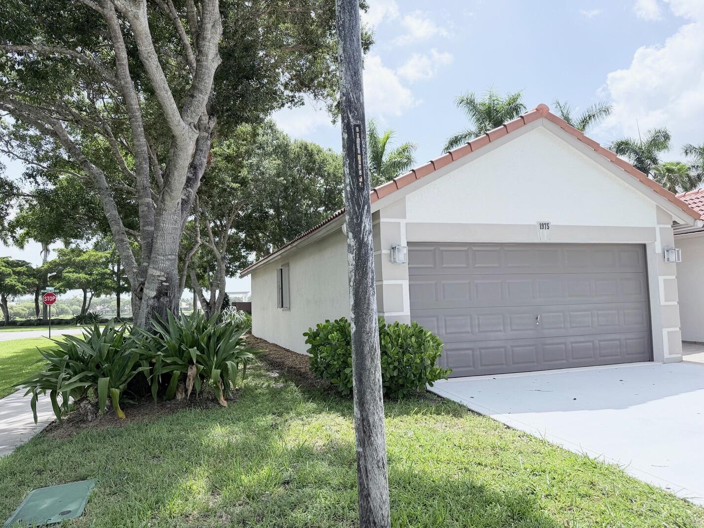 1975 Oak Berry Circle, Wellington FL 33414 photo 5