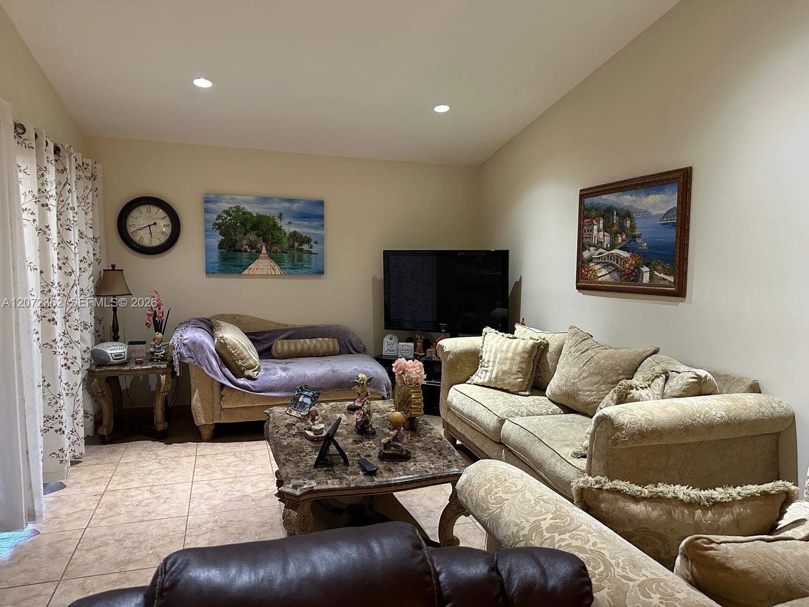 4863 SW 148th Ct, Miami FL 33185 photo 2