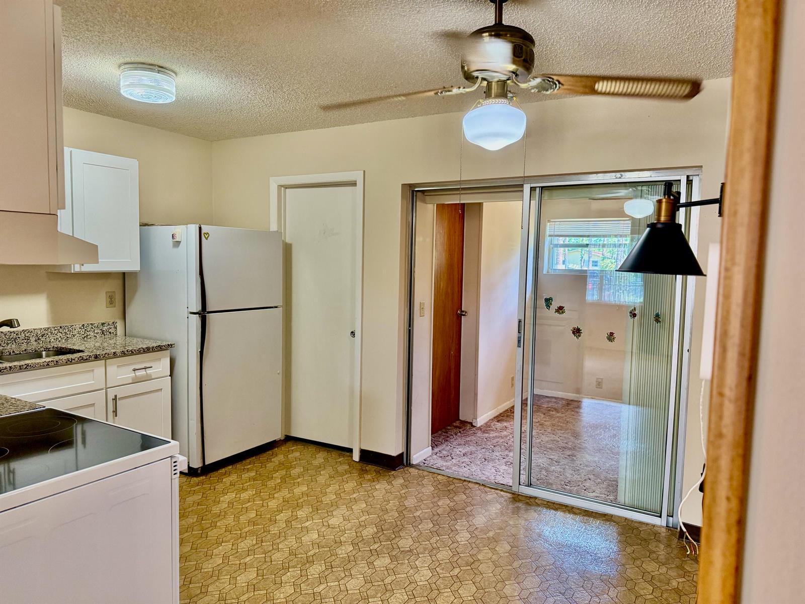 4783 Gladiator Circle, FL 33463 photo 5