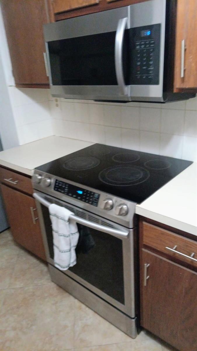 3550 BLUE LAKE Drive # 405, Pompano Beach FL 33064 photo 4
