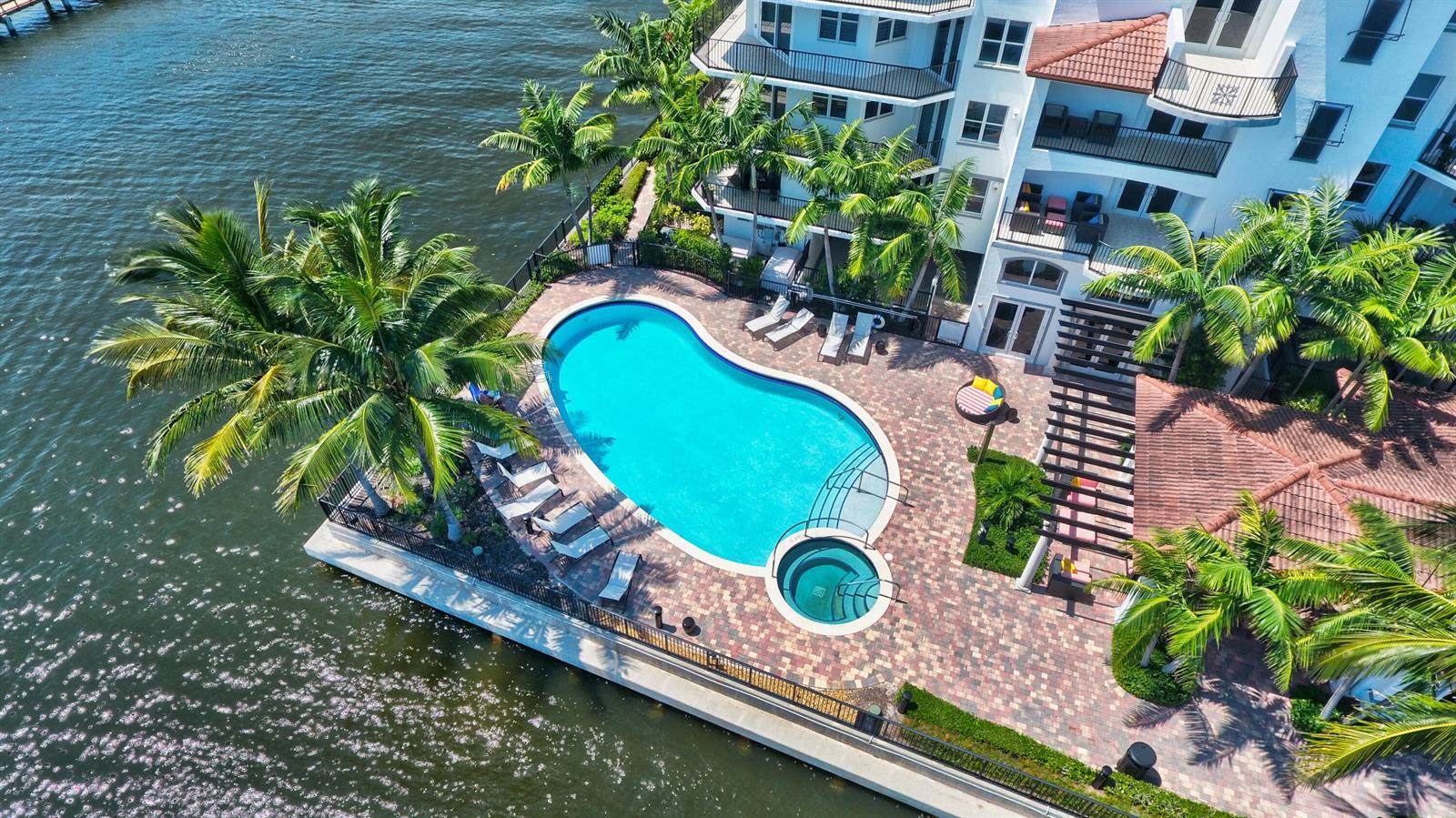 2700 N FEDERAL Highway # 306, Boynton Beach FL 33435 photo 2
