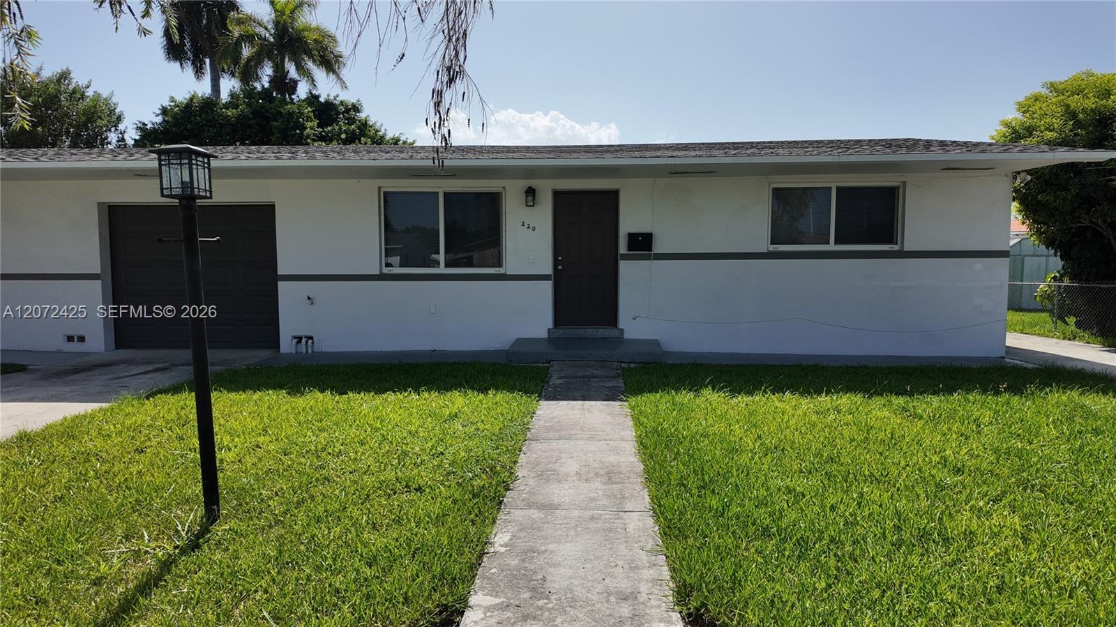 220 SW 80th Ave # 220, Miami FL 33144