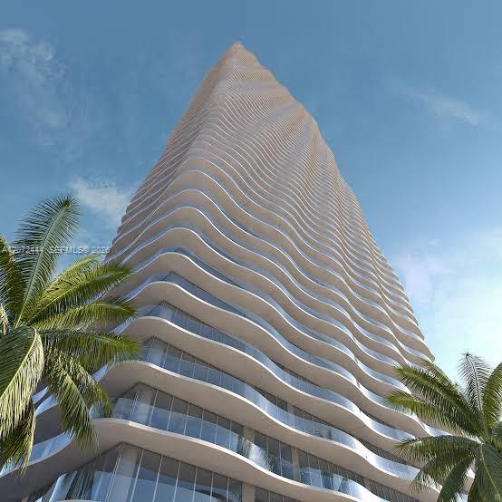 1400 Biscayne Blvd # 1903, Miami FL 33132