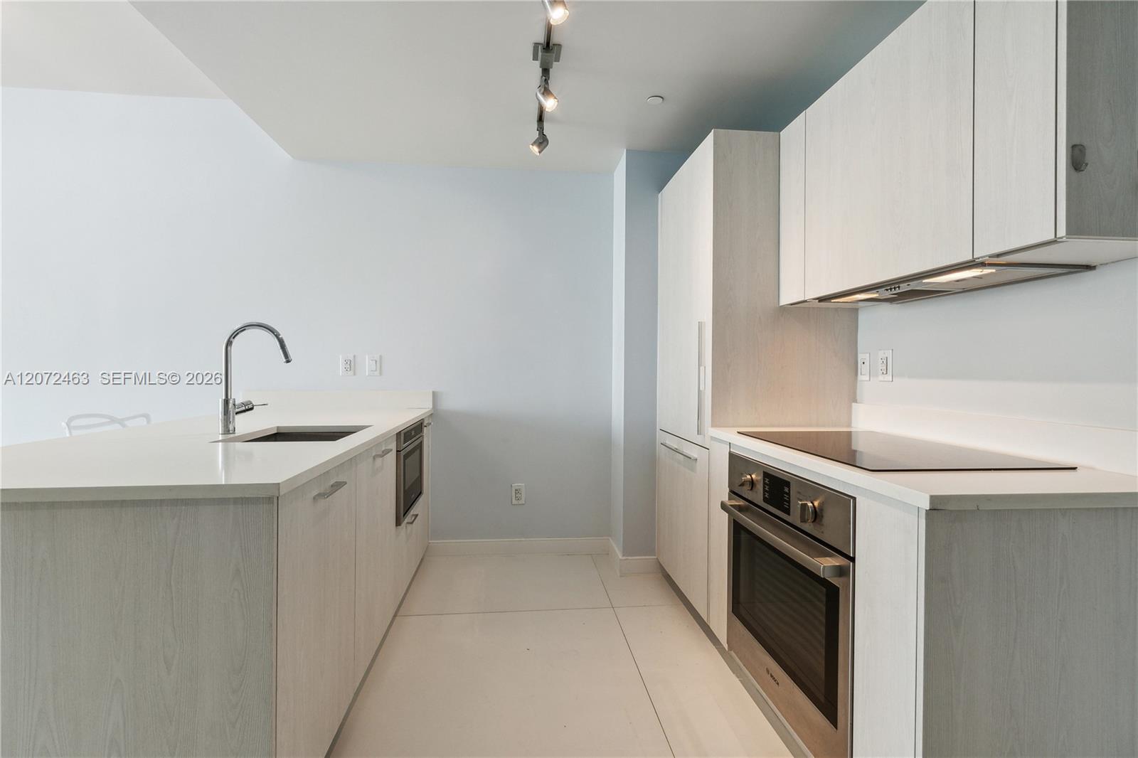 501 NE 31st St # 3405, Miami FL 33137 photo 4