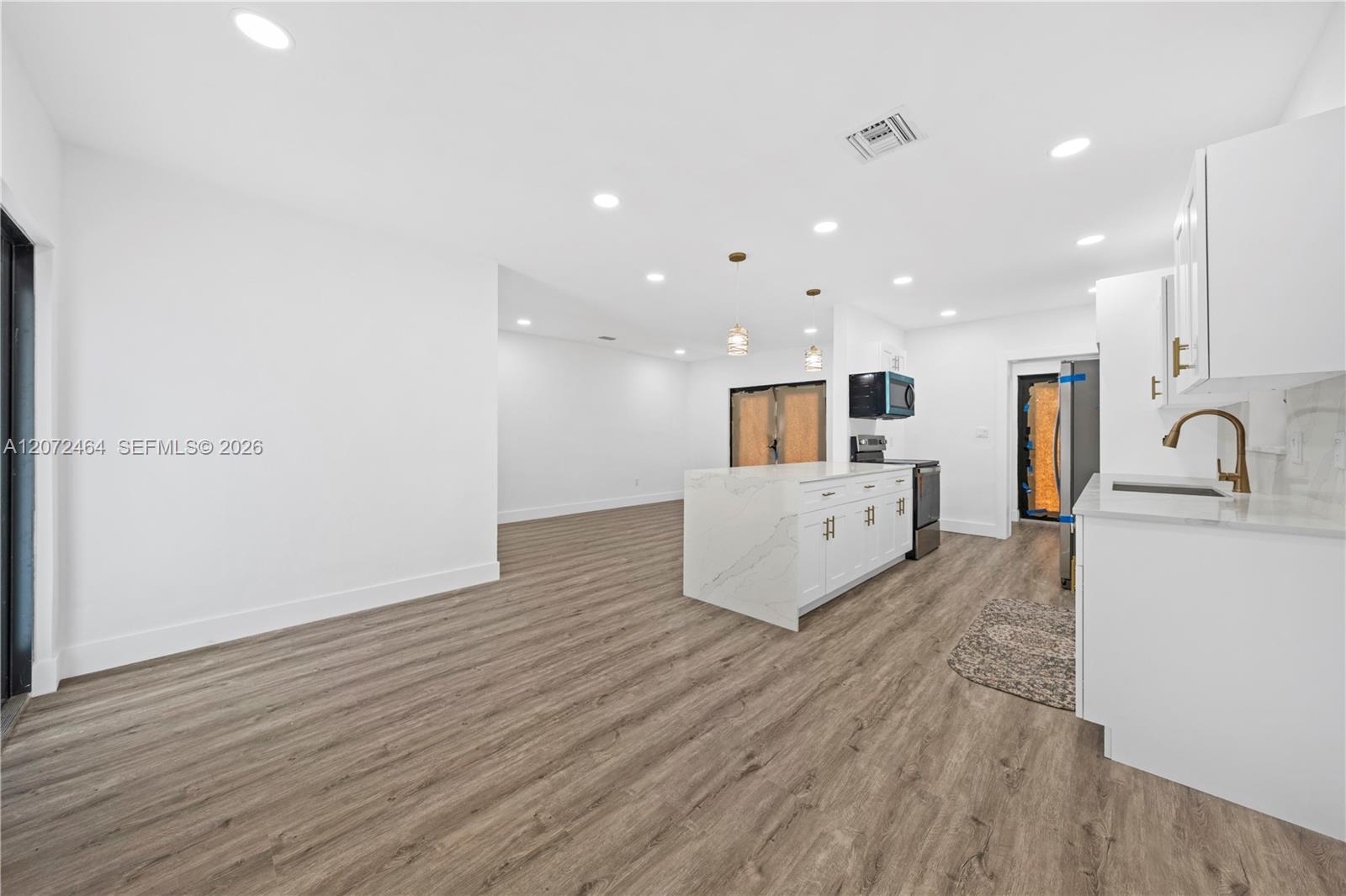 1014 W 66th St, Hialeah FL 33012 photo 3