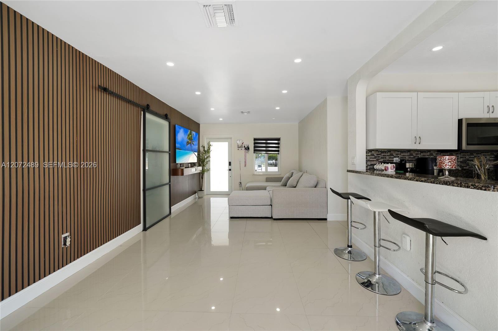 14800 Buchanan St, Miami FL 33176 photo 5