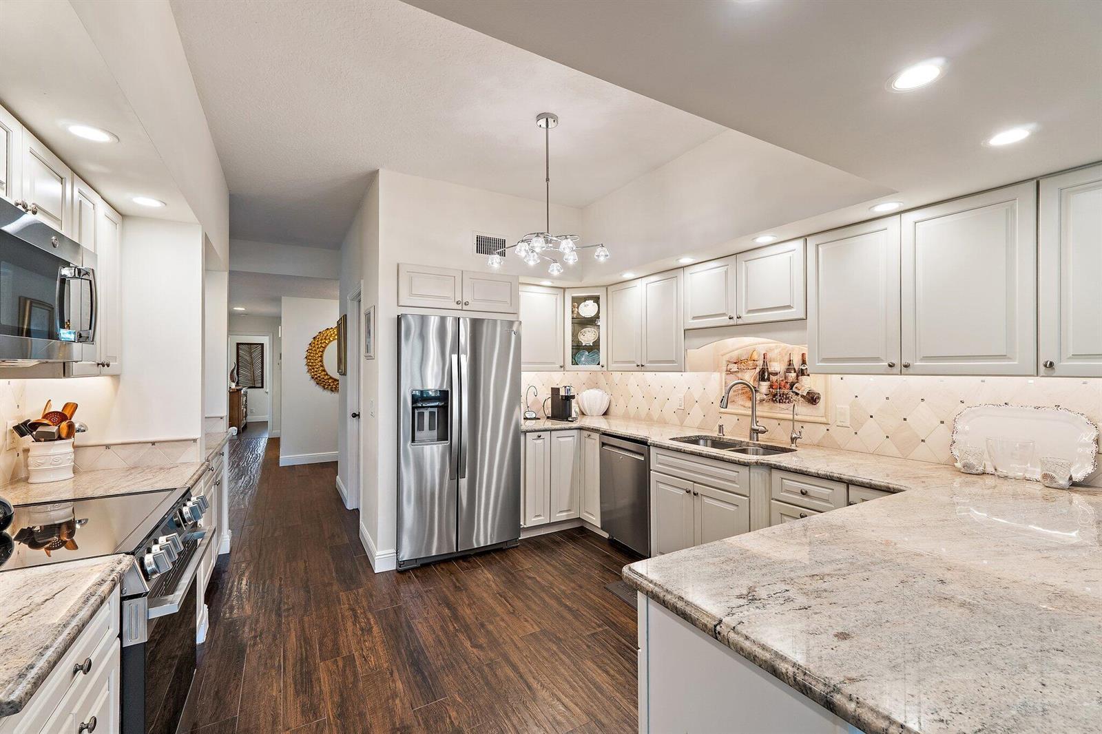 851 Saturn Street APT A, Jupiter FL 33477 photo 5
