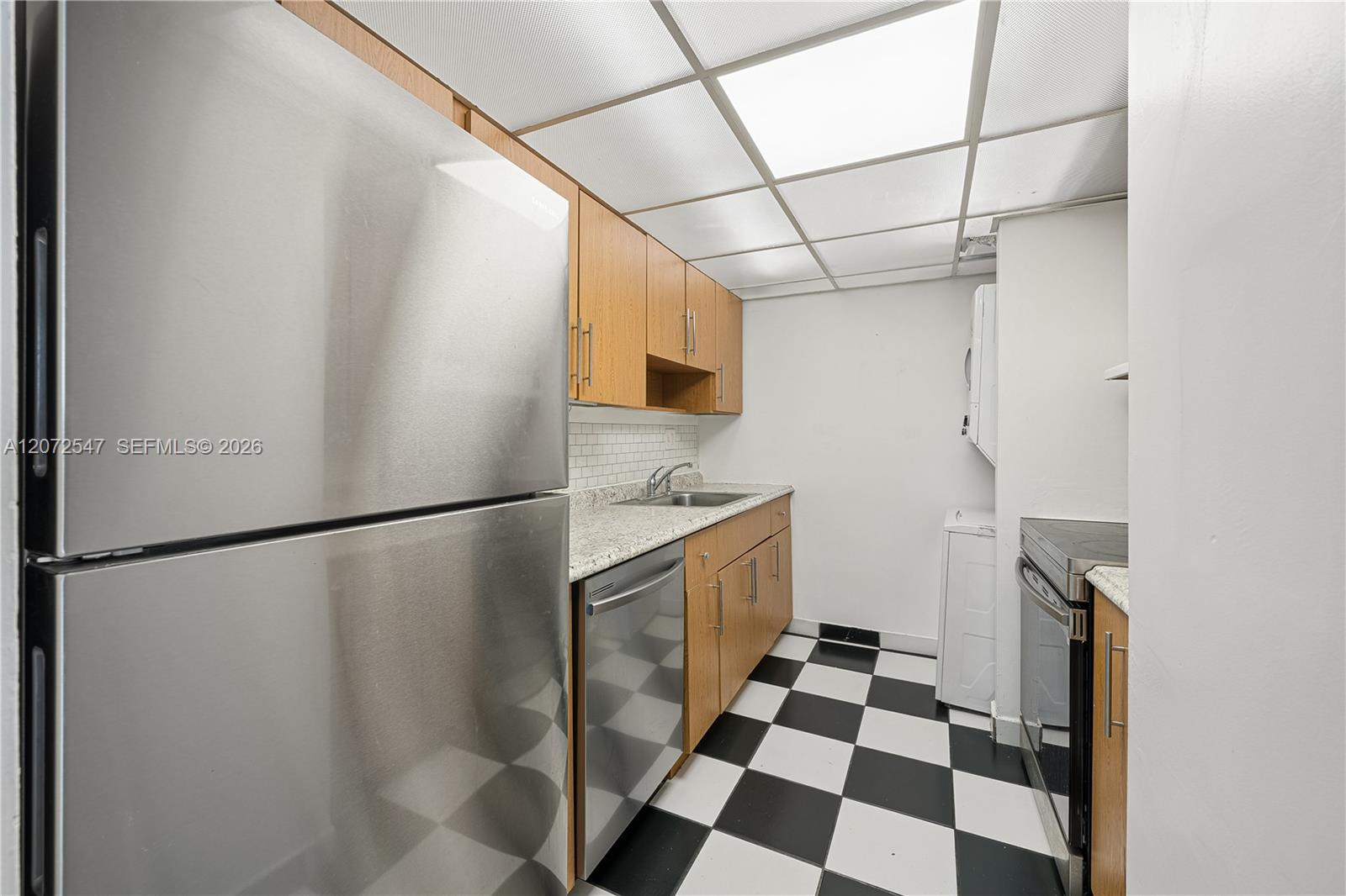 5055 NW 7th St # 409, Miami FL 33126 photo 4