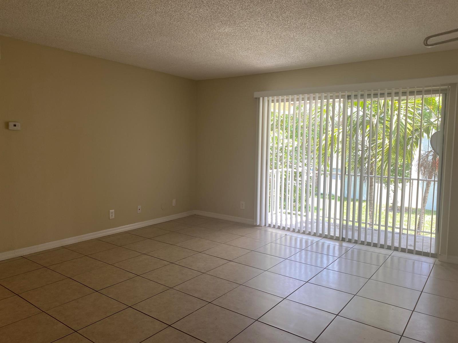 409 EXECUTIVE CENTER Drive # 211, West Palm Beach FL 33401 photo 5