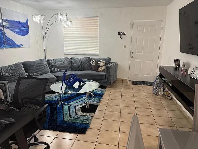 4655 Palm Ave # 209, Hialeah FL 33012 photo 2