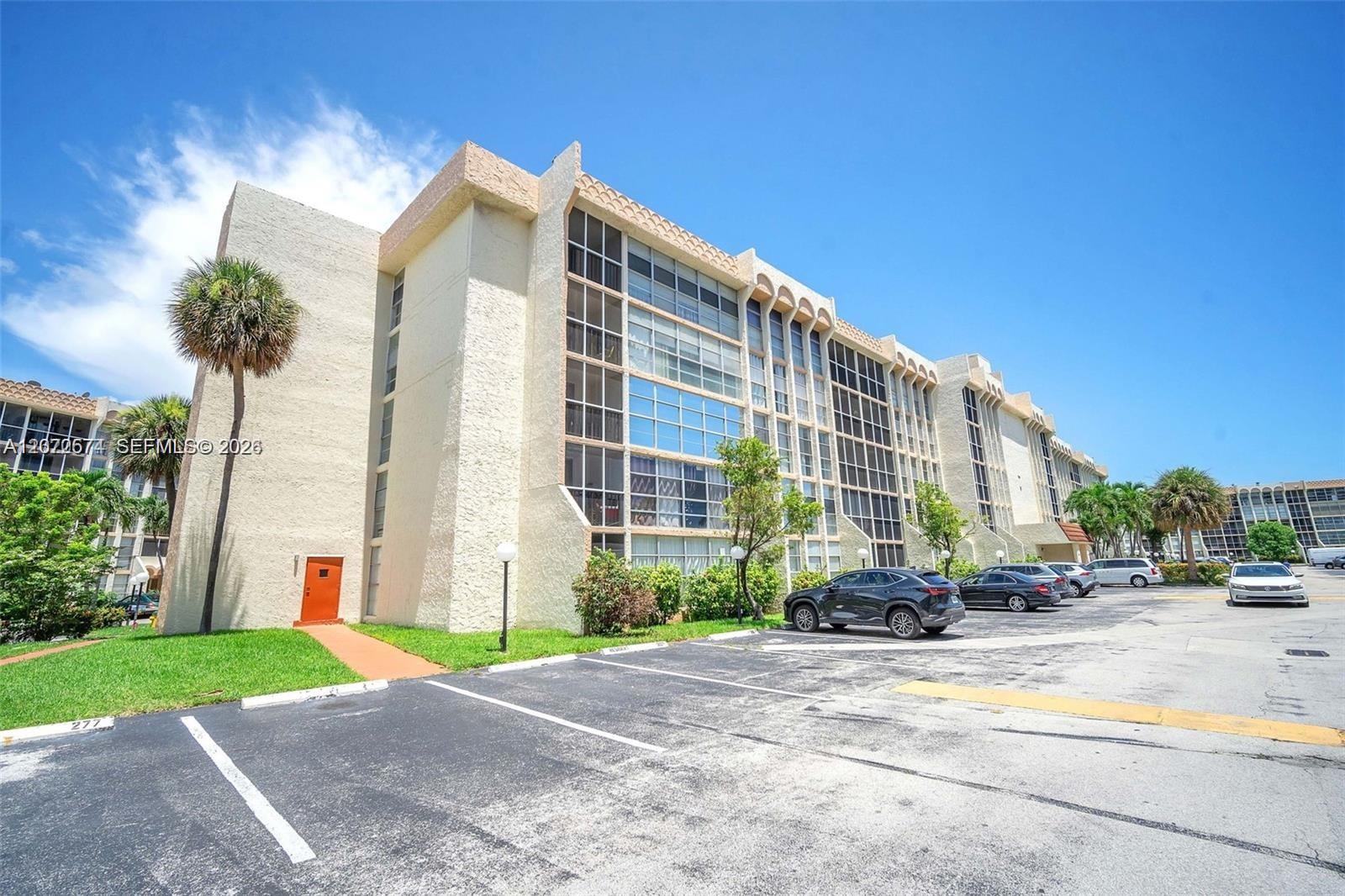 701 Three Islands Blvd # 505, Hallandale Beach FL 33009