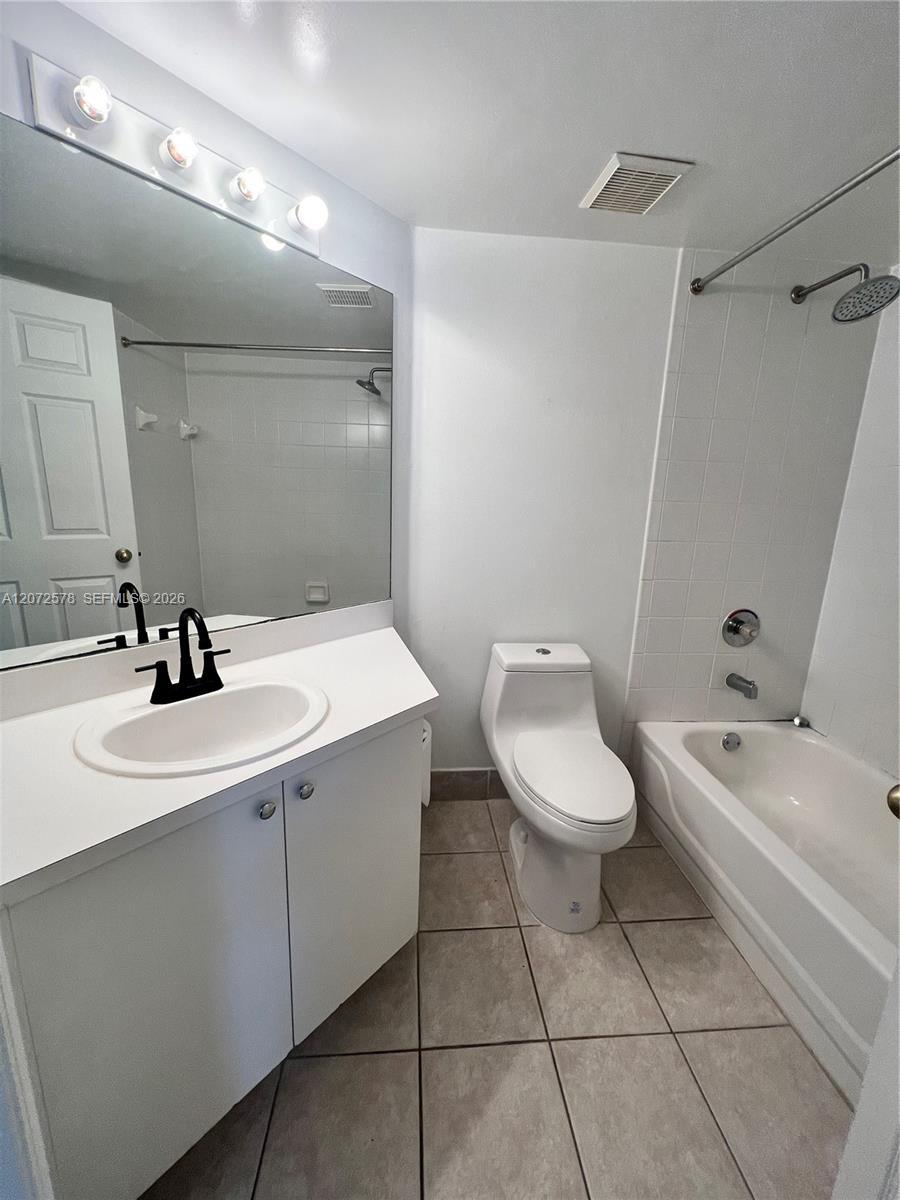 2009 SE 10th Ave # 319, Fort Lauderdale FL 33316 photo 5