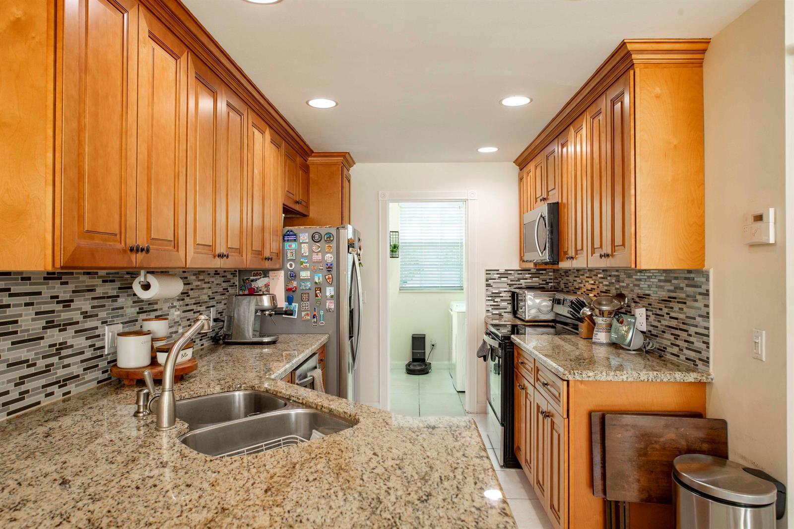 154 SANTA BARBARA Way, Palm Beach Gardens FL 33410 photo 3