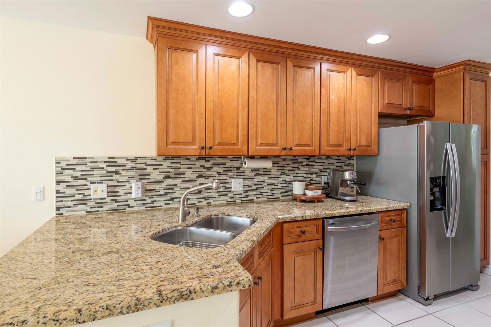 154 SANTA BARBARA Way, Palm Beach Gardens FL 33410 photo 4