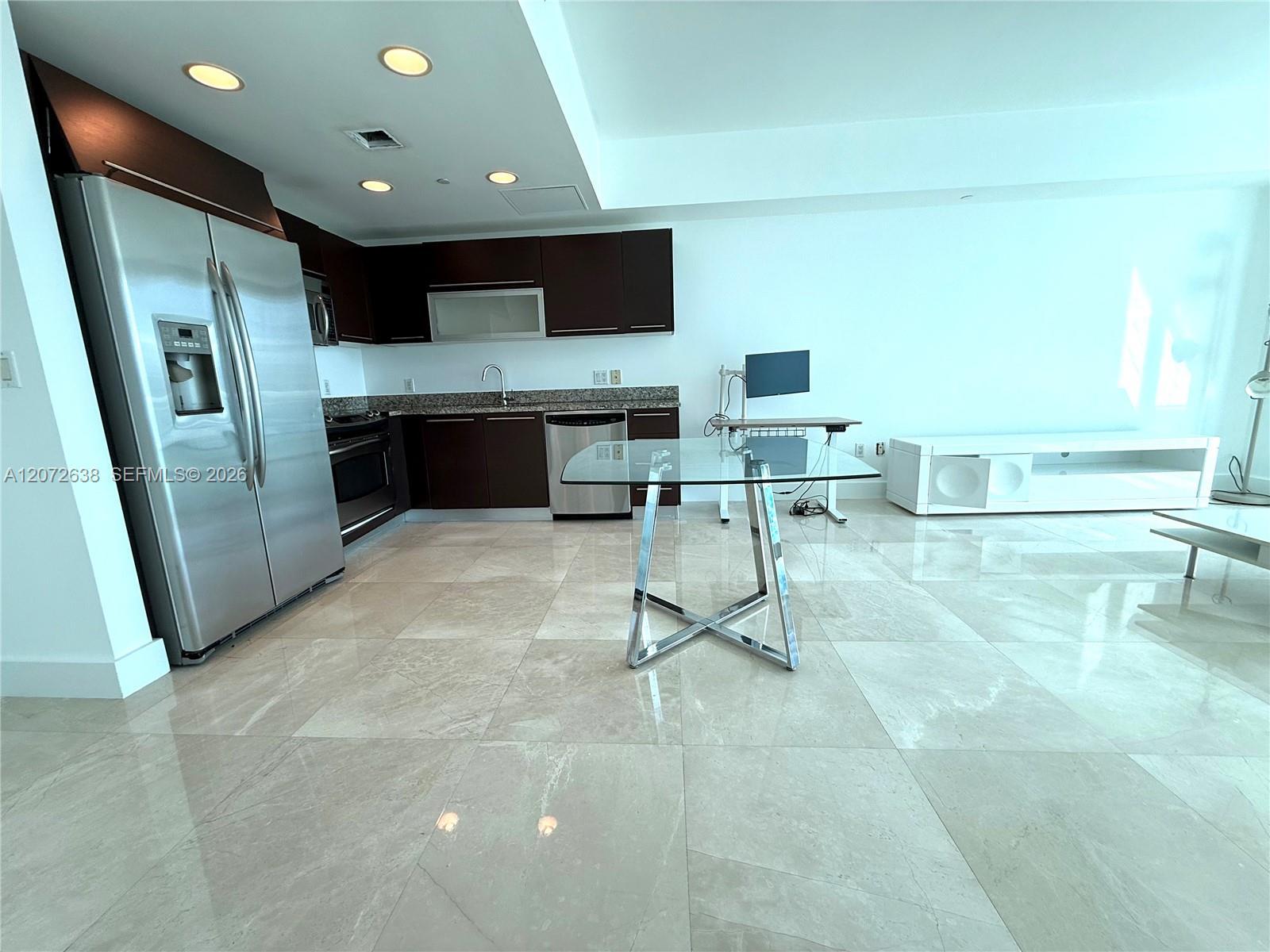 950 Brickell Bay Dr # 3709, Miami FL 33131 photo 5