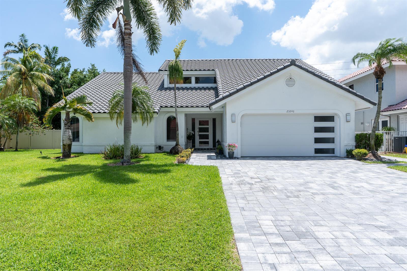 23246 L'Ermitage Circle, Boca Raton FL 33433