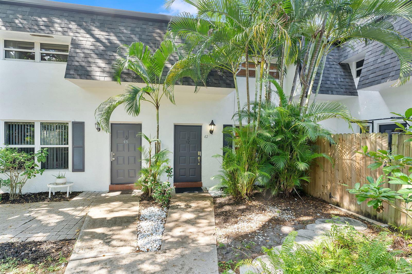 1945 NW 4th Avenue # 42c, Boca Raton FL 33432 photo 2