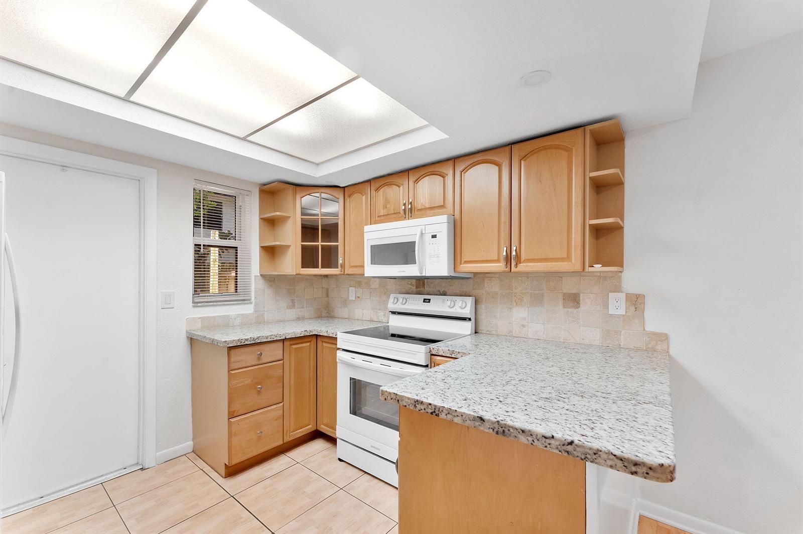 1945 NW 4th Avenue # 42c, Boca Raton FL 33432 photo 3