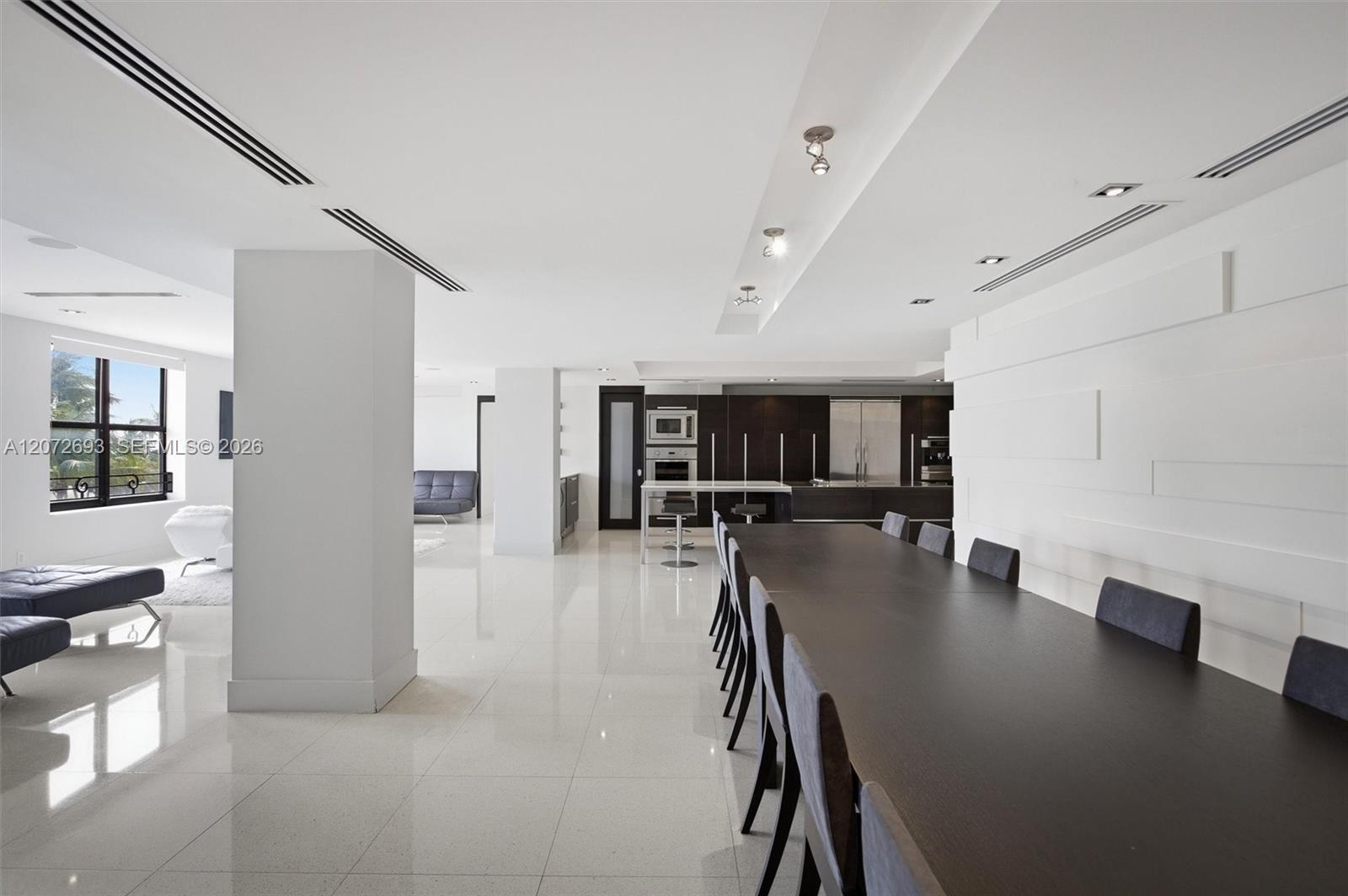 1330 Ocean Dr, Miami Beach FL 33139 photo 2
