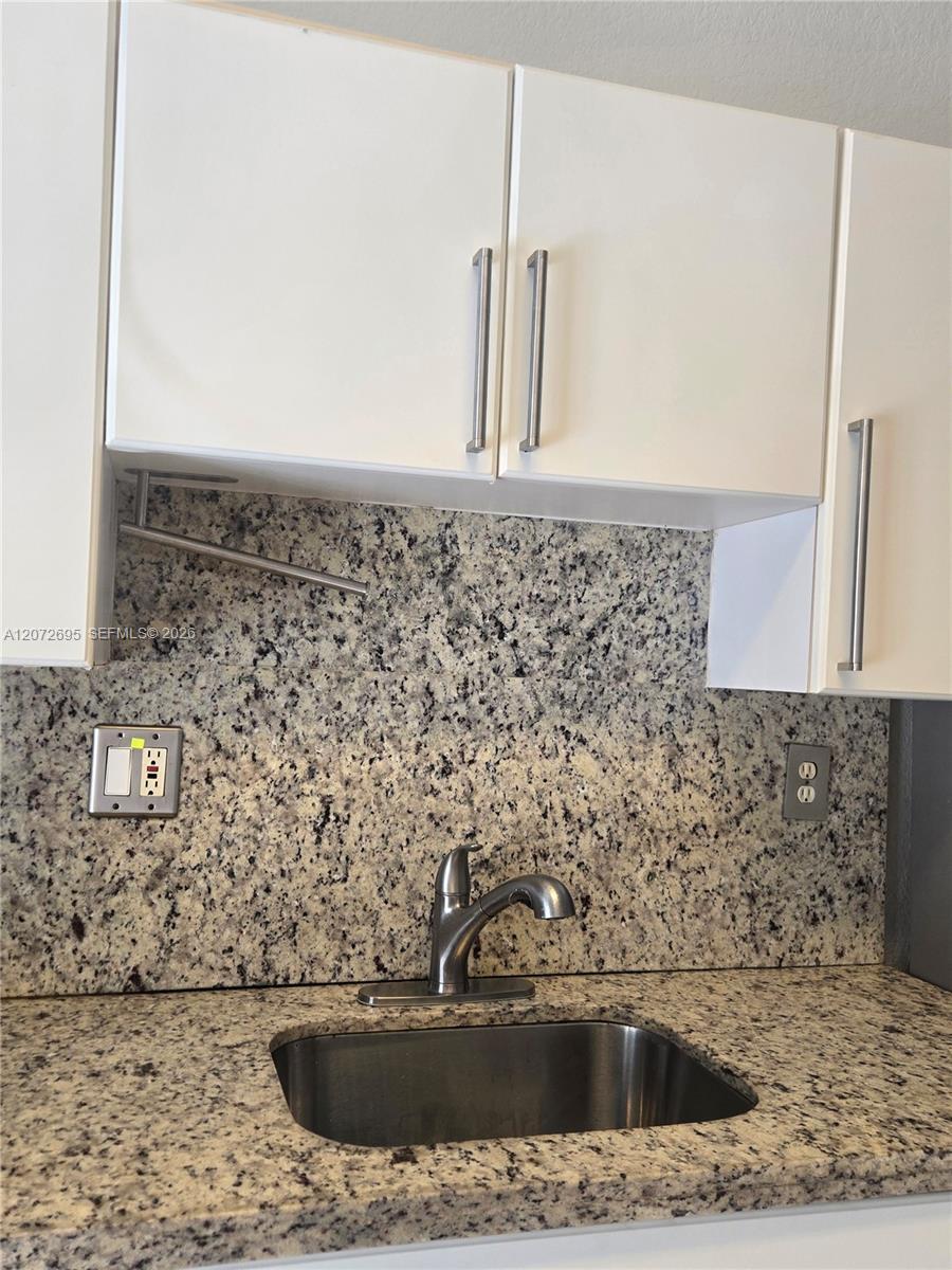 6900 NW 179th St # 1, Hialeah FL 33015 photo 2