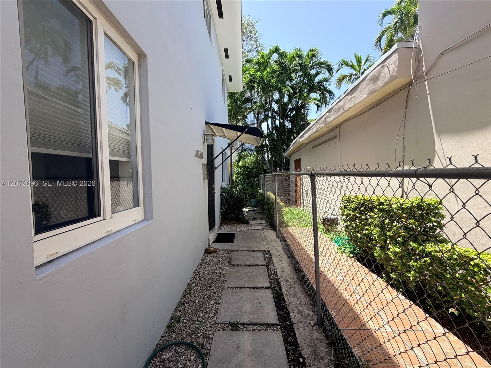 3068 Carter St # 1, Miami FL 33133 photo 2