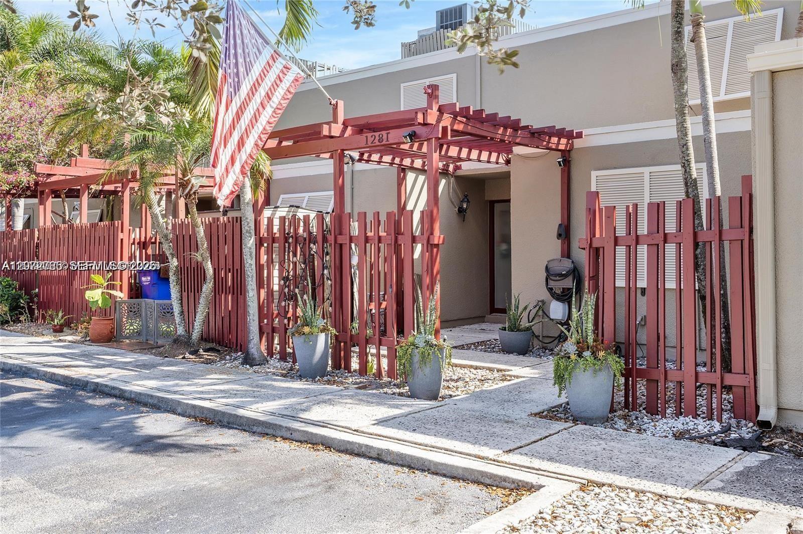 1281 W Fairway Rd # 1281, Pembroke Pines FL 33026 photo 4