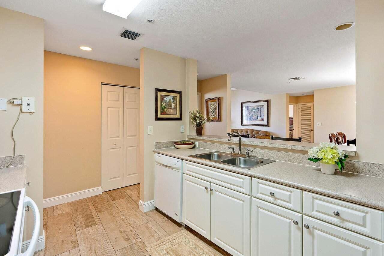 1200 Town Center Drive # 425, Jupiter FL 33458 photo 2