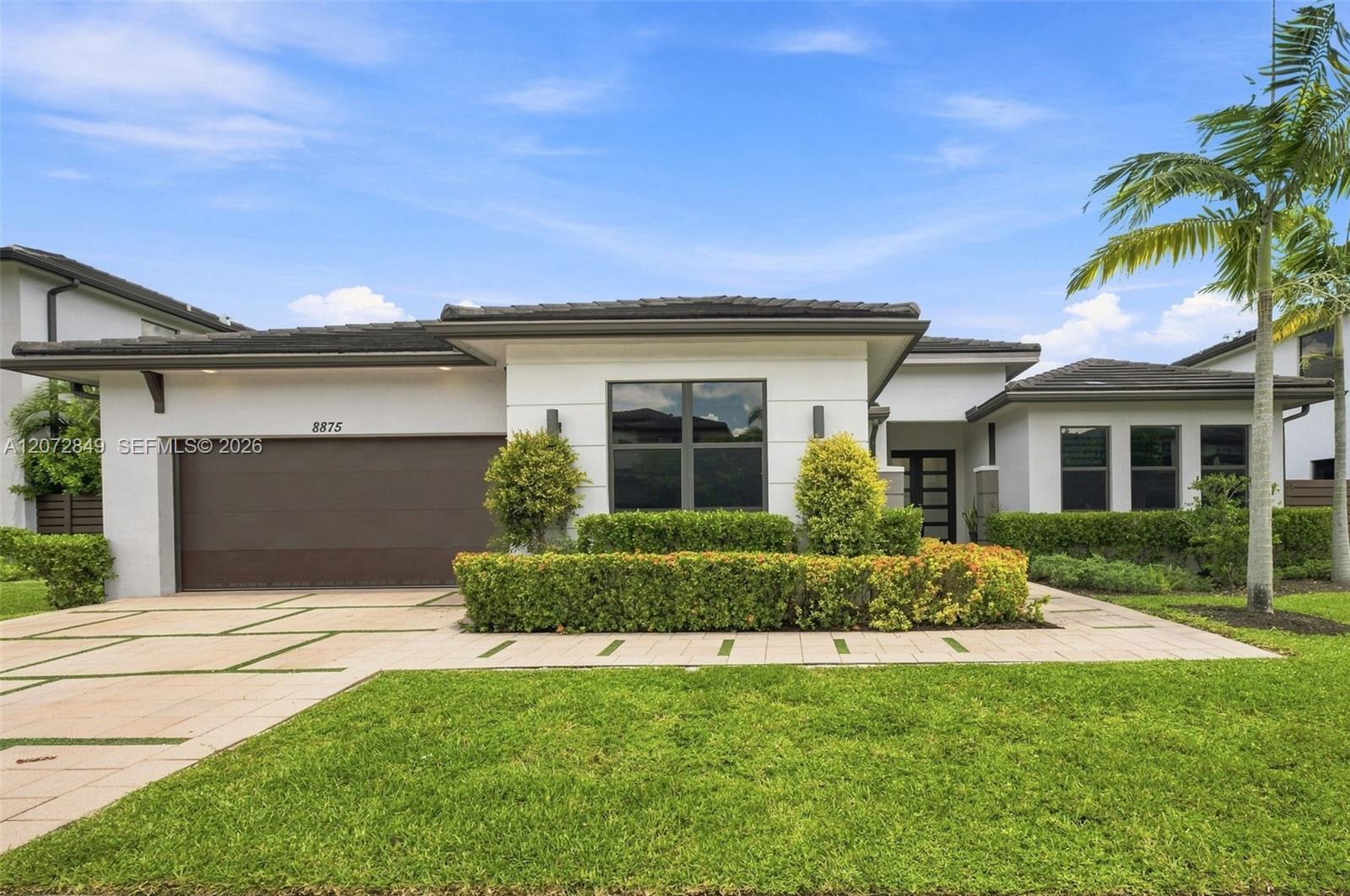 8875 NW 161st Ter, Miami Lakes FL 33018