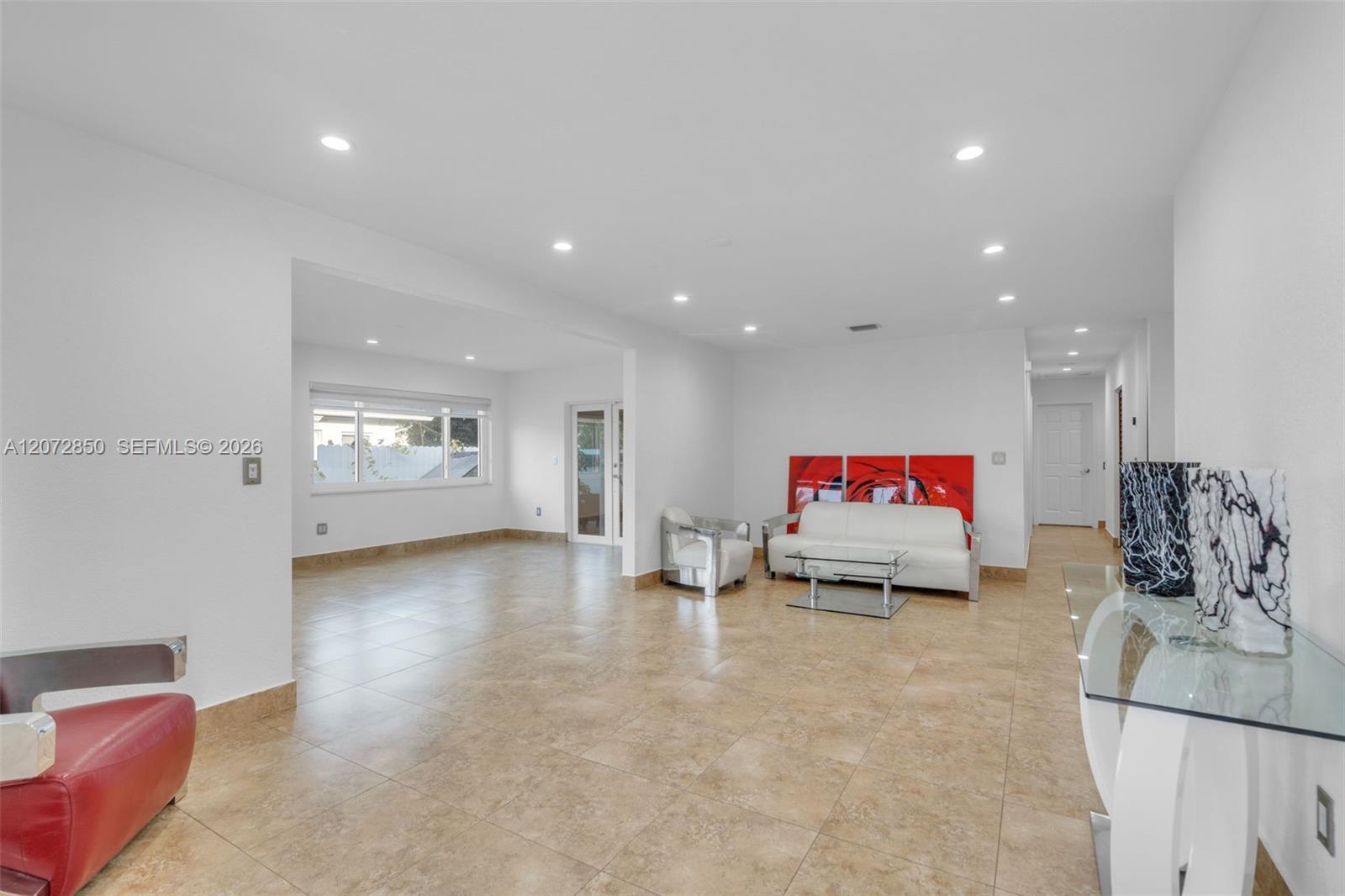 5330 SW 7th St, Miami FL 33134 photo 5