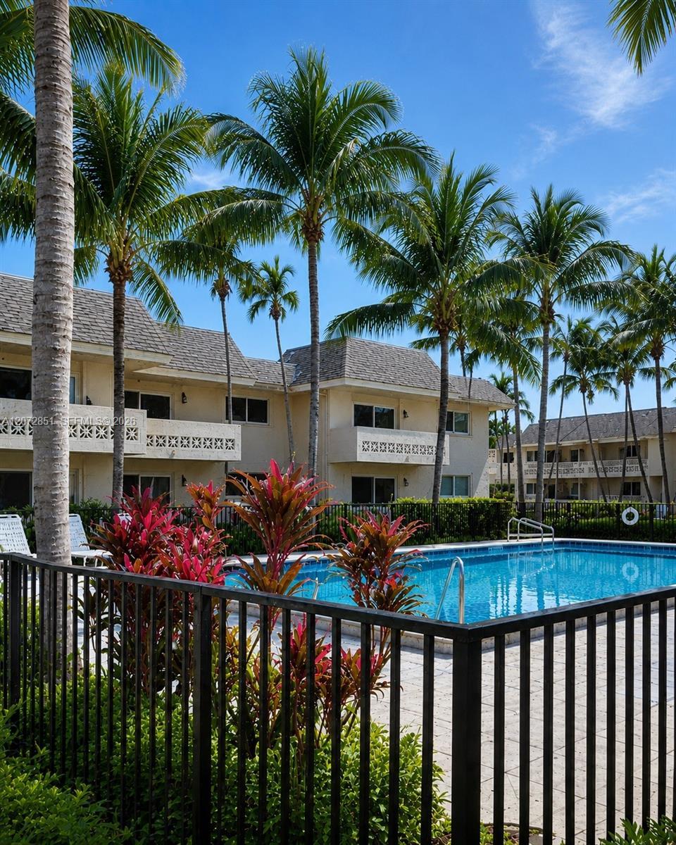 14500 SW 88th Ave # 227, Palmetto Bay FL 33176