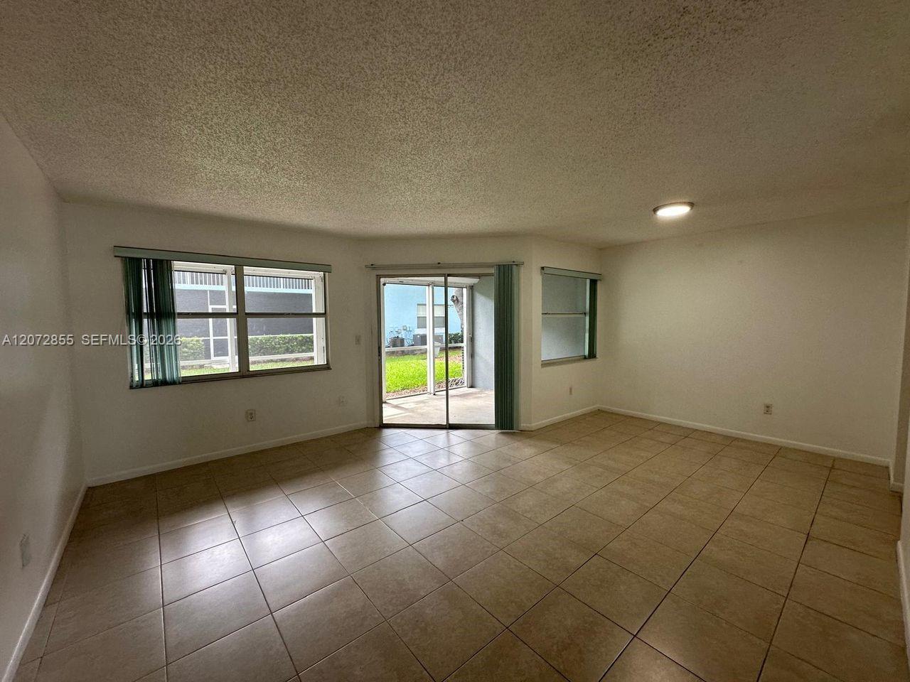 2003 SE 27th Dr # A, Homestead FL 33035 photo 3