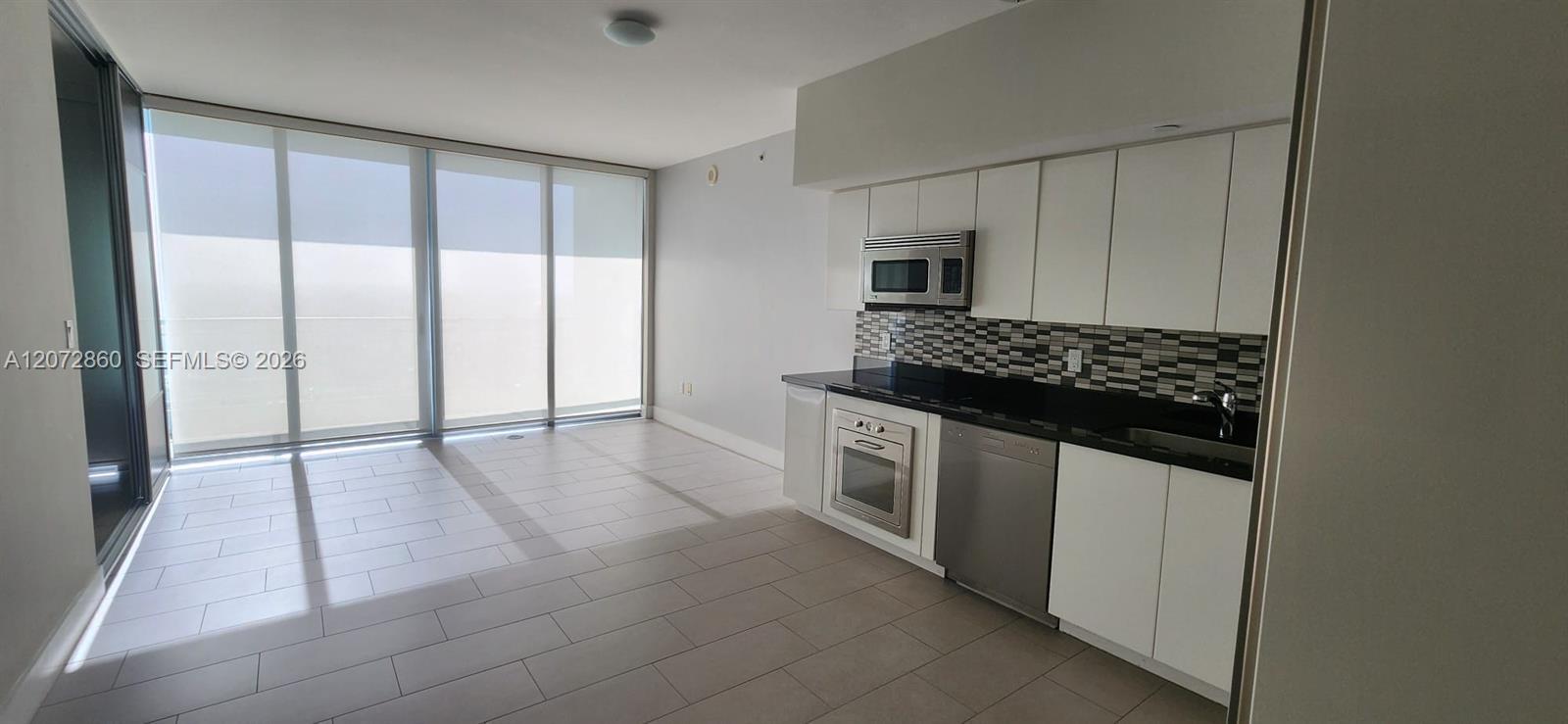 92 SW 3rd St # 4308, Miami FL 33130 photo 3