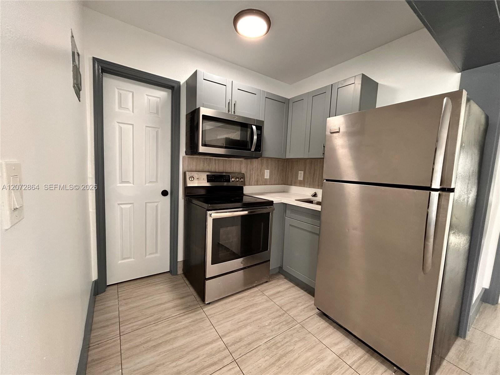 1928 Wilson St # 3, Hollywood FL 33020