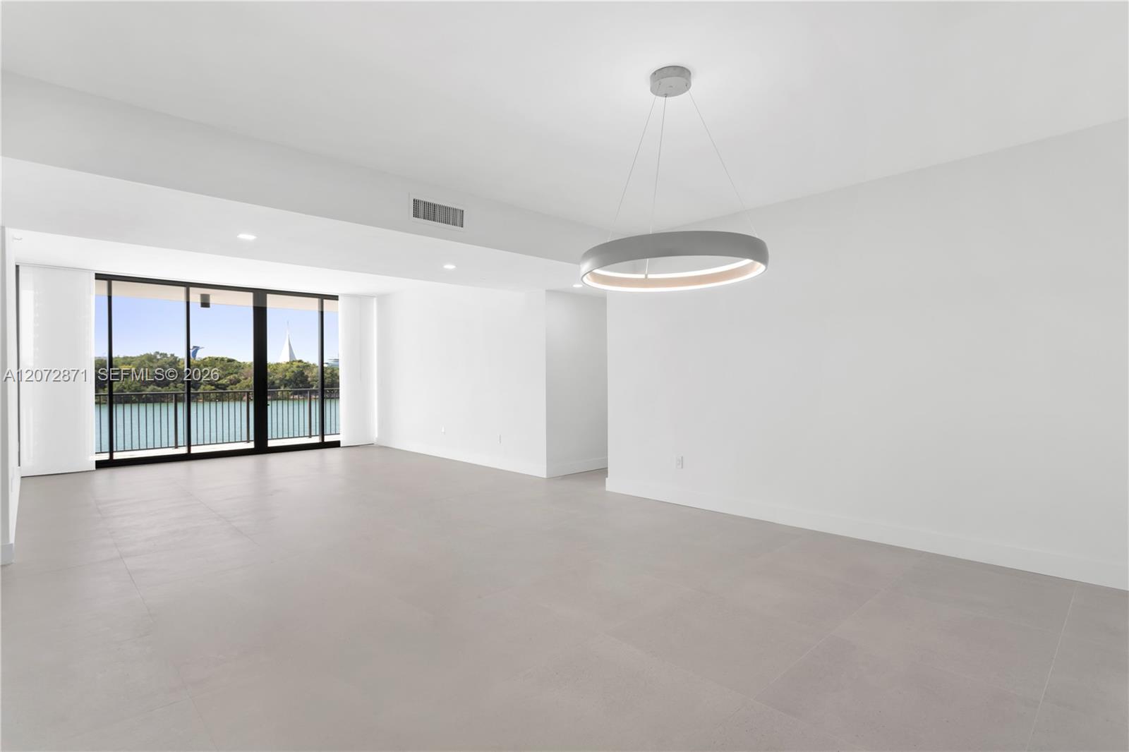 1000 Venetian Way, Miami FL 33139 photo 2