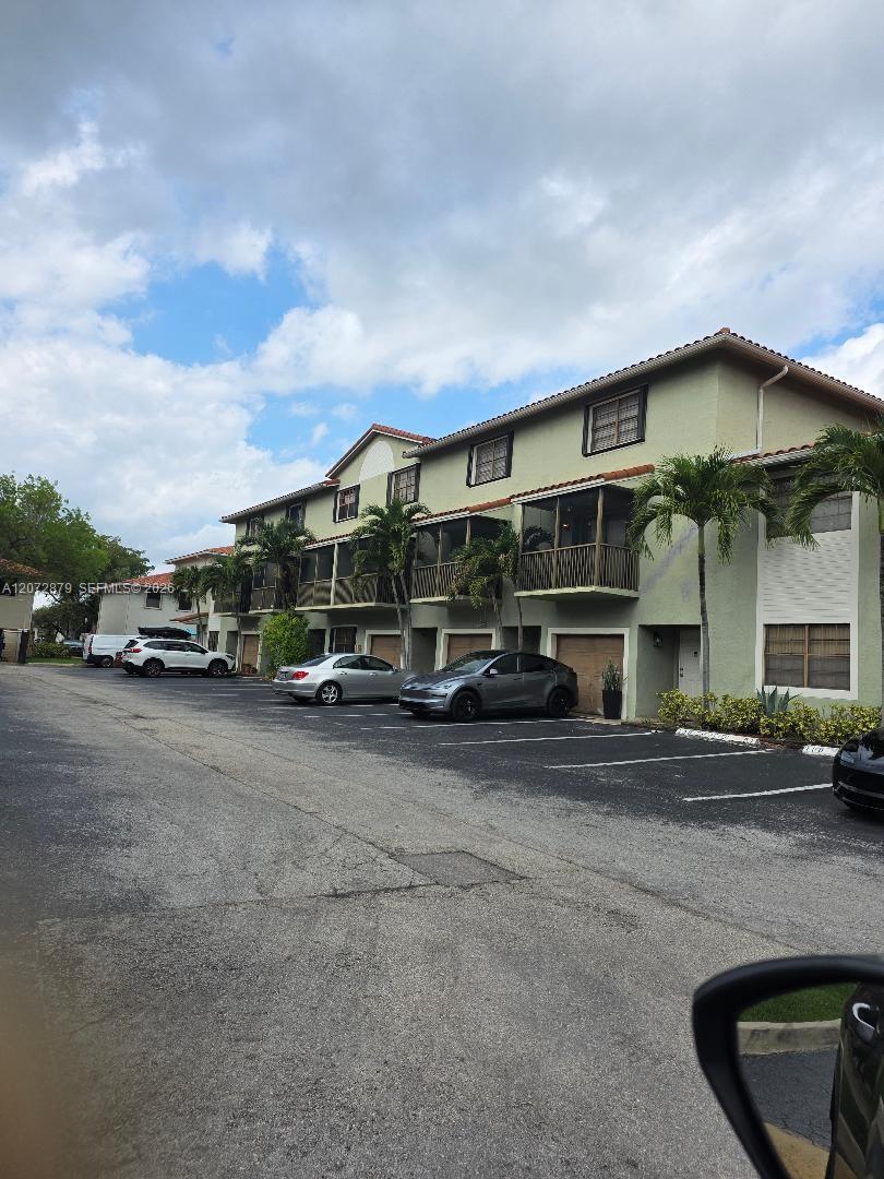 9872 Hammocks Blvd # 51, Miami FL 33196