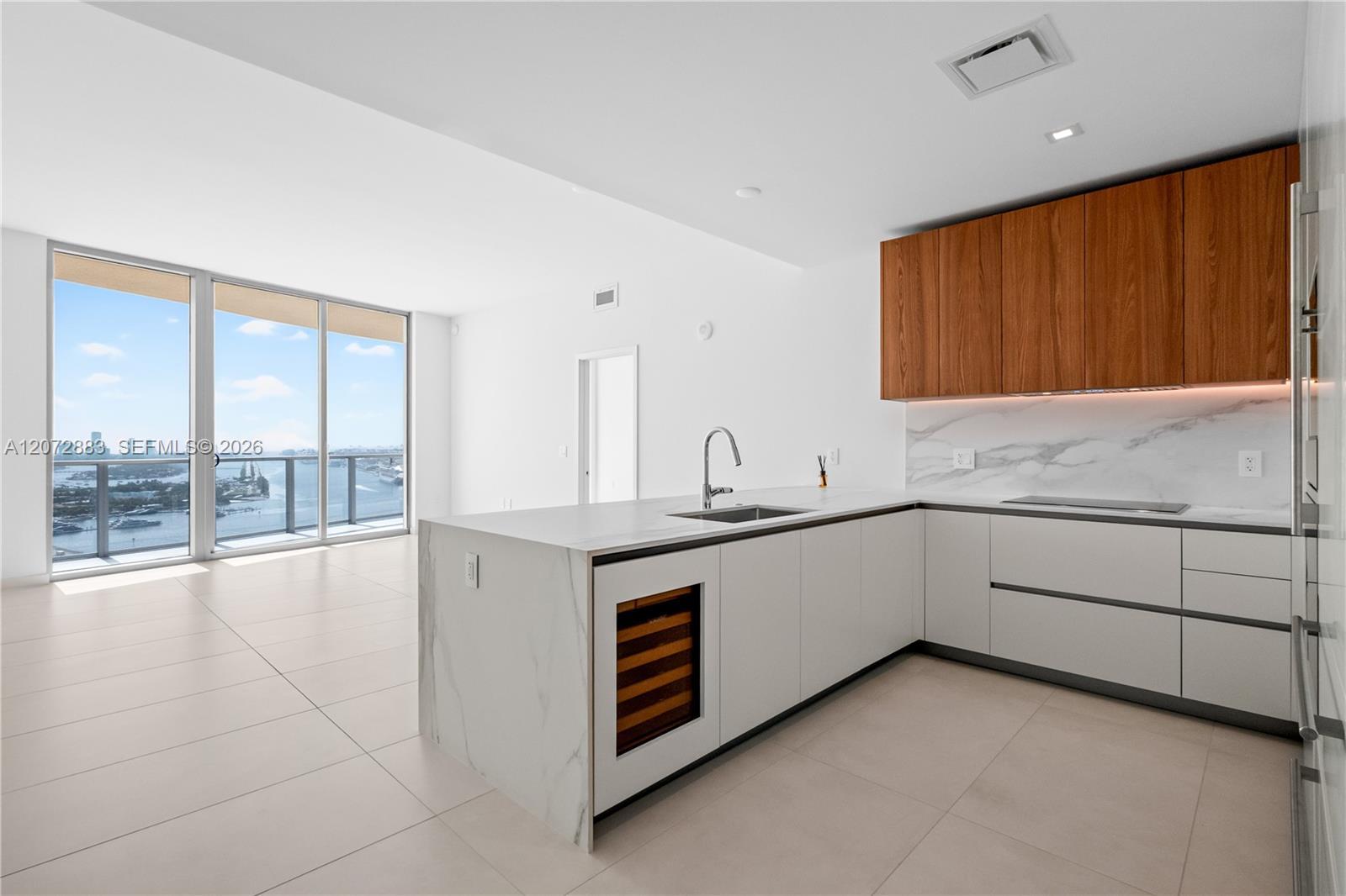 1400 Biscayne Blvd # 3003, Miami FL 33132 photo 5