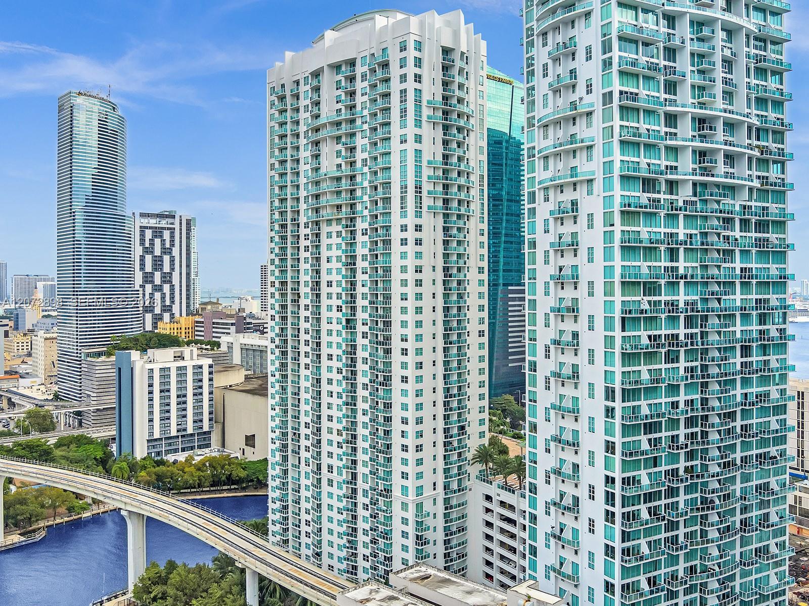 31 SE 5th St # 909, Miami FL 33131