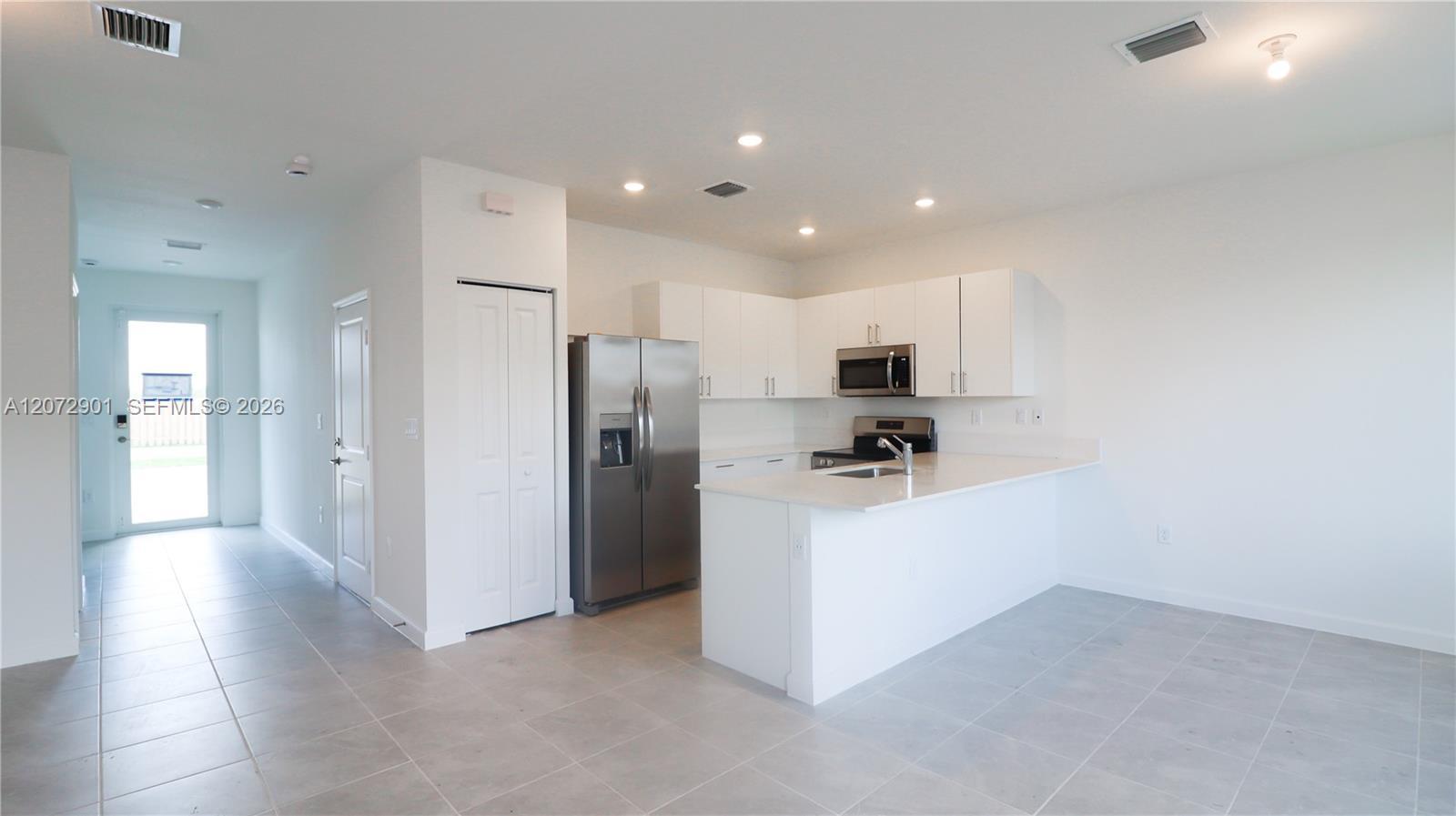 1475 SE 7th Ter, Homestead FL 33034 photo 3