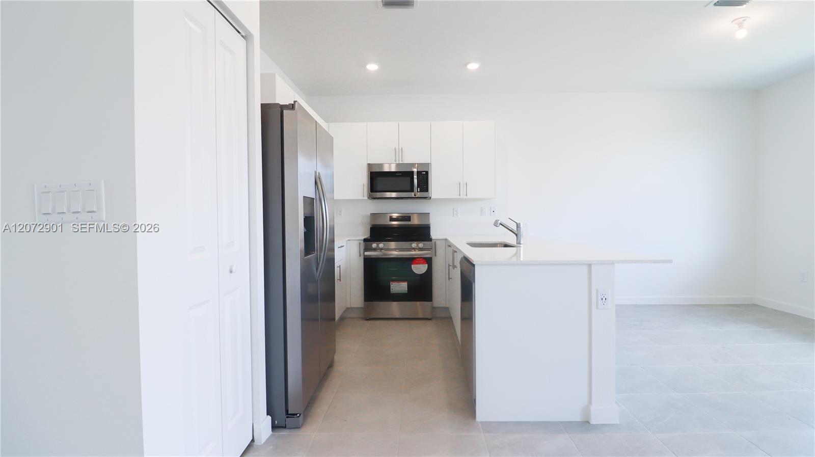 1475 SE 7th Ter, Homestead FL 33034 photo 4