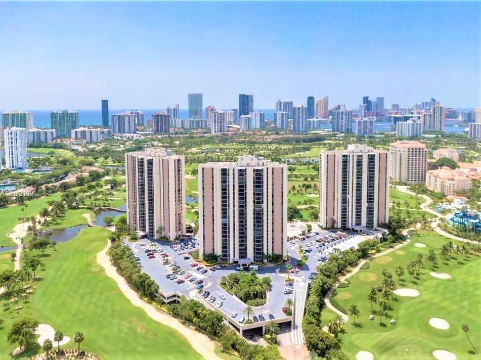 20335 W COUNTRY CLUB Drive # 2408, Aventura FL 33180 photo 2