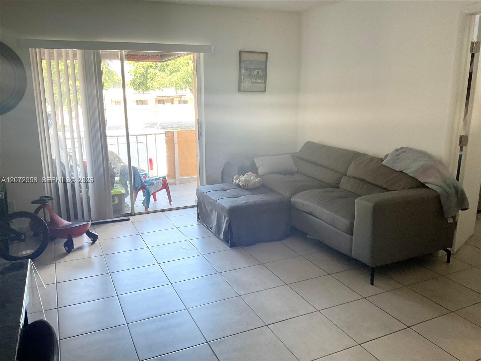 17901 NW 68th Ave # T207, Hialeah FL 33015 photo 4