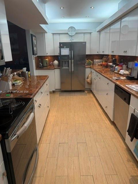 Hallandale Beach, FL 33009 photo 2