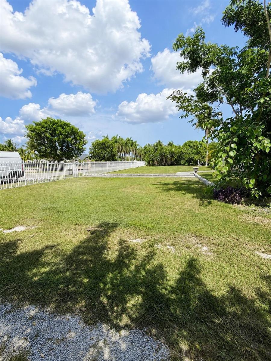 20890 SW 236th St, Homestead FL 33031 photo 4