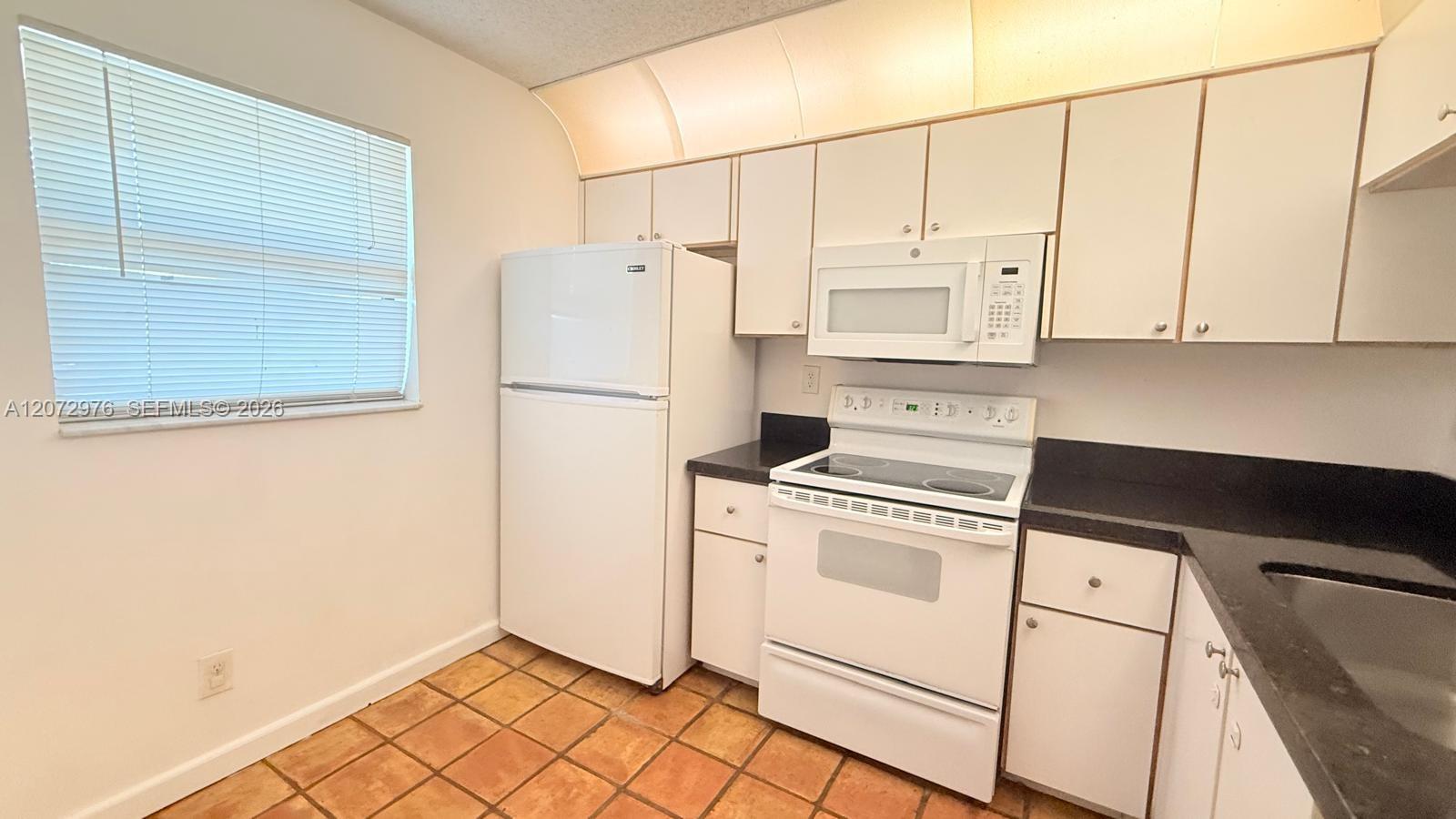 10452 NW 10th St # 206, Pembroke Pines FL 33026 photo 5