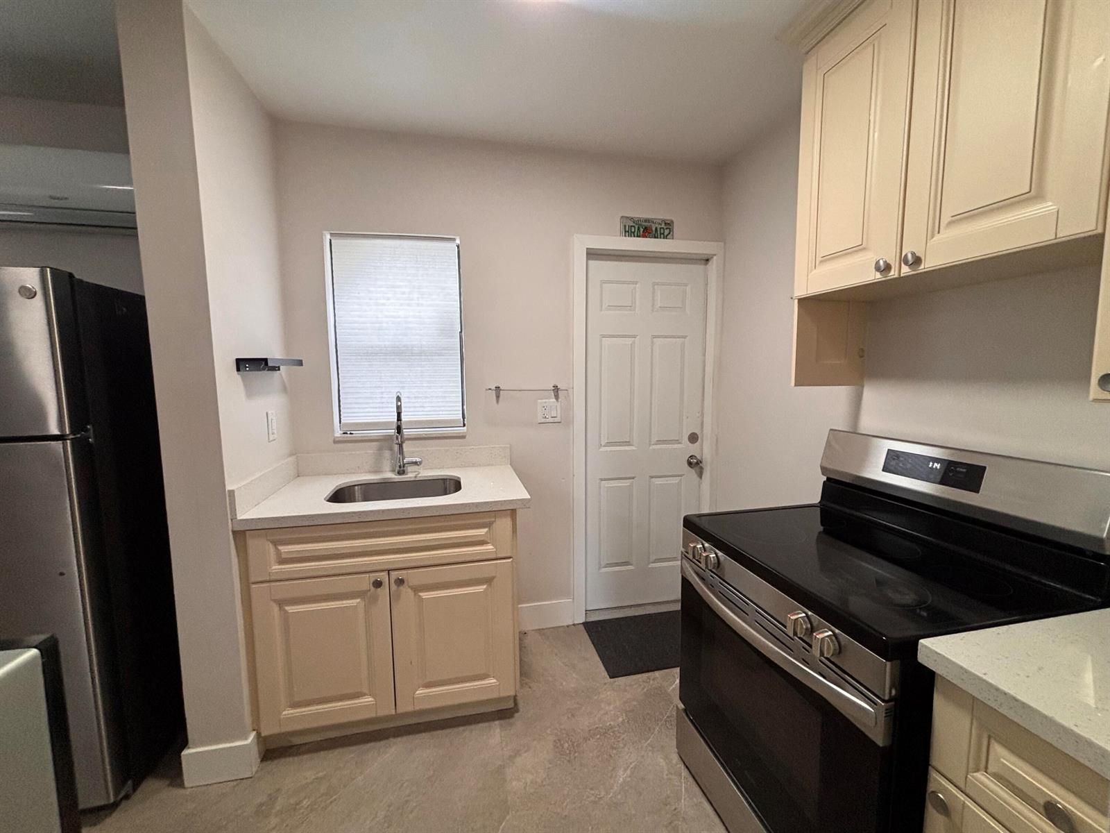 413 S Ocean Boulevard # 4, Pompano Beach FL 33062 photo 4