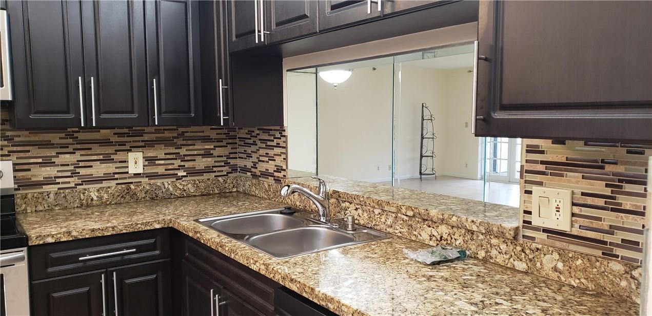7050 NW 44TH Street # 403, Lauderhill FL 33319 photo 3