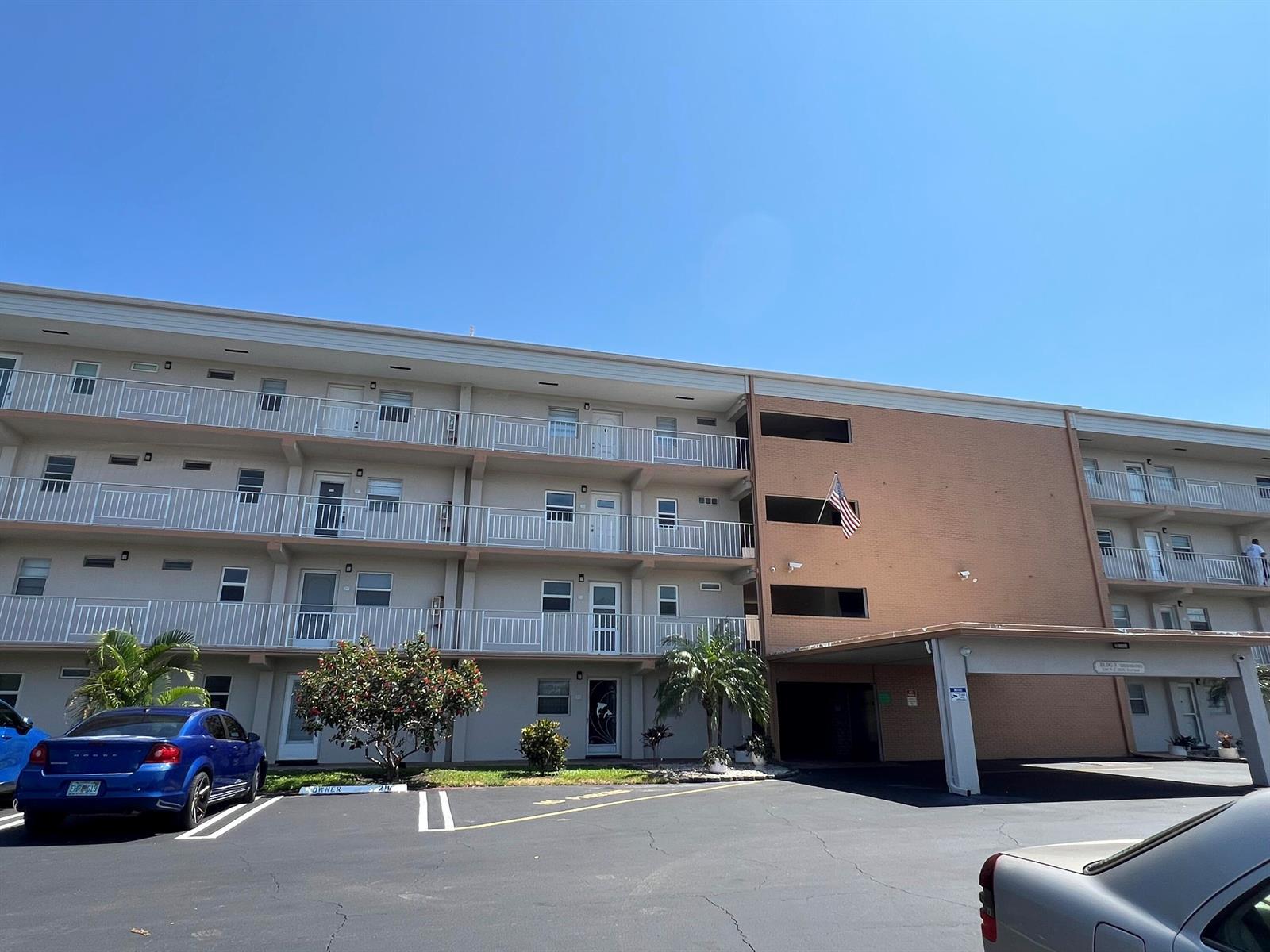 230 NE 26th Avenue # 207, Boynton Beach FL 33435 photo 2